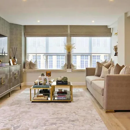 Stylish Retreat In The Heart Of Town Harrogate