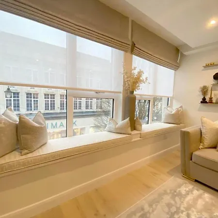 Stylish Retreat In The Heart Of Town Apartment Harrogate