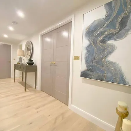 Apartment Stylish Retreat In The Heart Of Town Harrogate